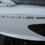 新車　スズキ　バーグマン２００　ホワイト　サイドカウルエンブレム