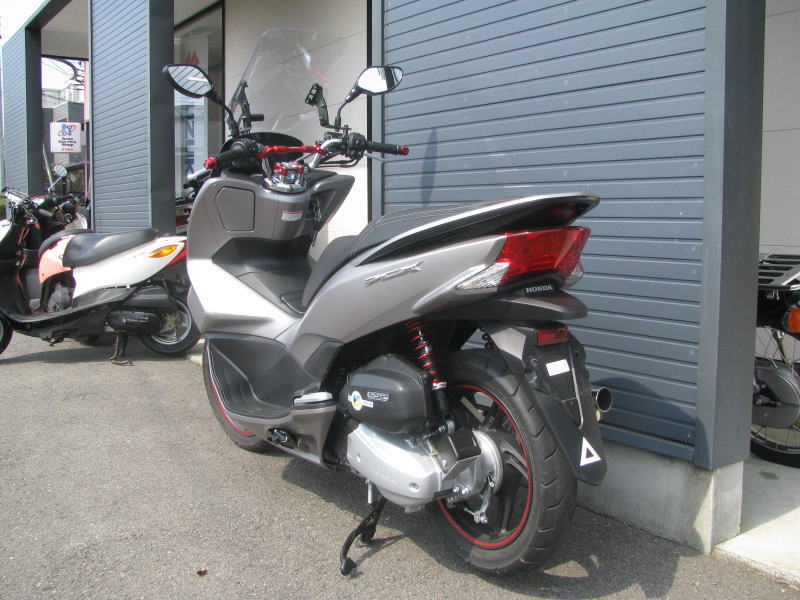 中古車 ホンダ ｐｃｘ１２５ グレイ カスタム車 マフラー等 川口輪業