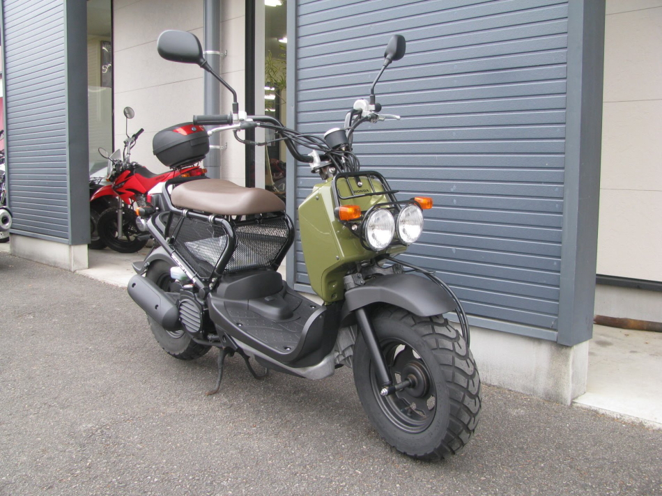 ズーマー50cc カーキ色 HONDA ZOOMER-