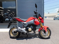 中古車　ホンダ　グロム（ＧＲＯＭ）　レッド