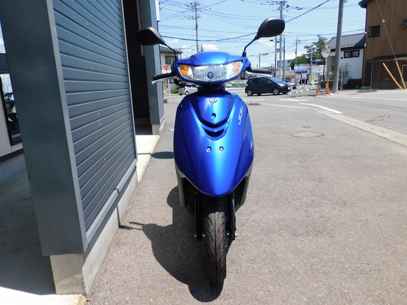 中古車 ヤマハ ジョグ デラックス (JOG DX) ブルー まえ側 2025年6月