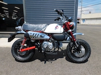 新車　ホンダ　モンキー１２５　レッド／ホワイト　２０２５年８月