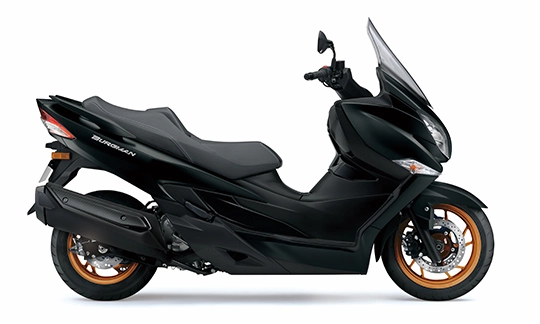 新商品　スズキ　バーグマン４００　ＡＢＳ　ブラック　２０２６年モデル