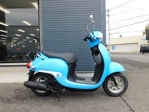 中古車　ホンダ　ジョルノ（Ｇｉｏｒｎｏ）　ライトブルー　みぎ側２　２０２５年１０月２４日