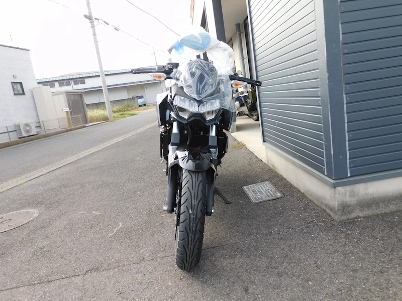 新車 カワサキ Z250 ブラック まえ側 2025年10月24日