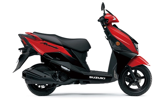 新商品 スズキ アヴェニス125(Avenis125) レッド 2026年モデル