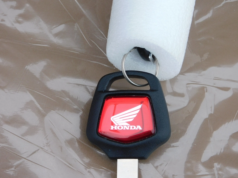 新車 ホンダ スーパーカブ50・HELLO KITTY レッド メインキー1 2025年11月27日