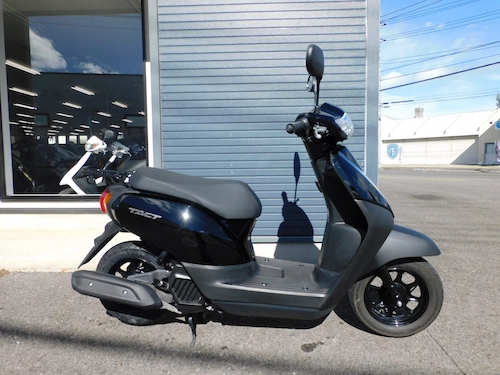 中古車　ホンダ　タクト（ＴＡＣＴ）ベーシック　ブラック　みぎ側２　２０２５年１１月４日