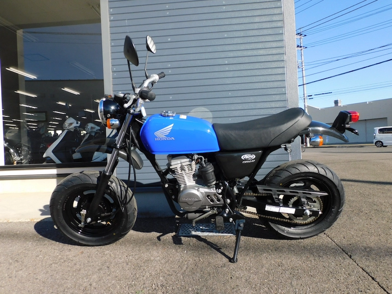中古車 ホンダ エイプ(Ape50) ブルー ひだり側 2025年12月28日