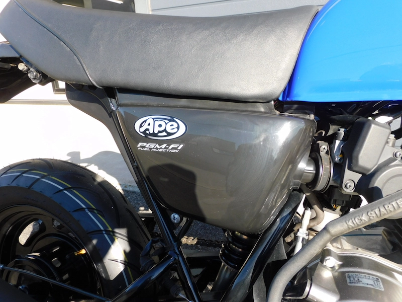 中古車 ホンダ エイプ(Ape50) ブルー 右サイドカバー 2025年12月28日