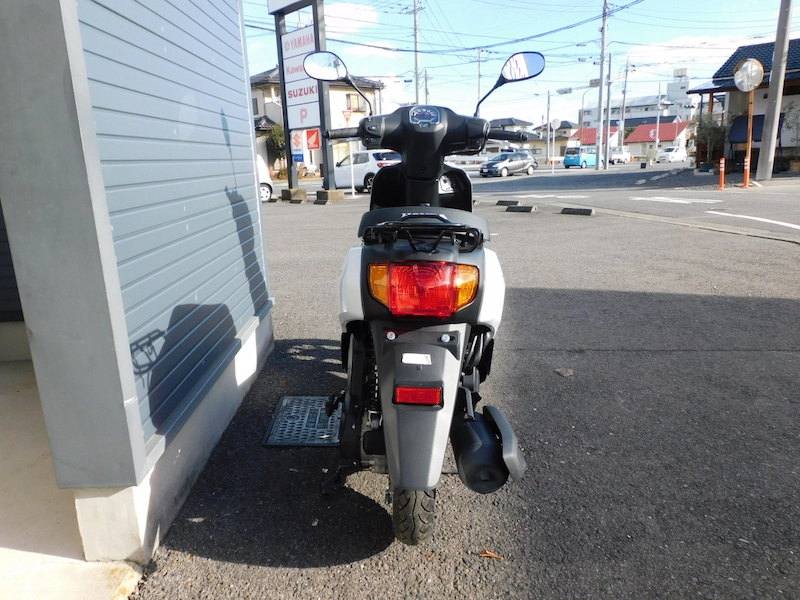 中古車 ホンダ タクト(TACT) ベーシック ホワイト うしろ側 2025年12月16日