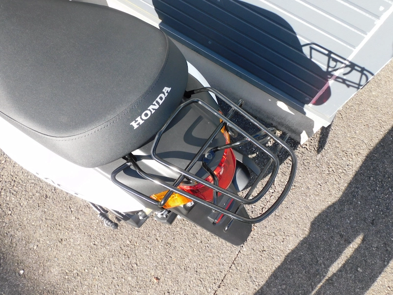 中古車 ホンダ タクト(TACT) ベーシック ホワイト リヤキャリア 2025年12月16日