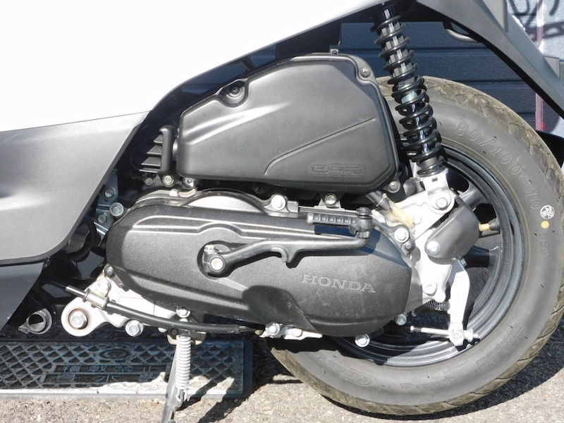 中古車 ホンダ タクト(TACT) ベーシック ホワイト エンジン 2025年12月16日