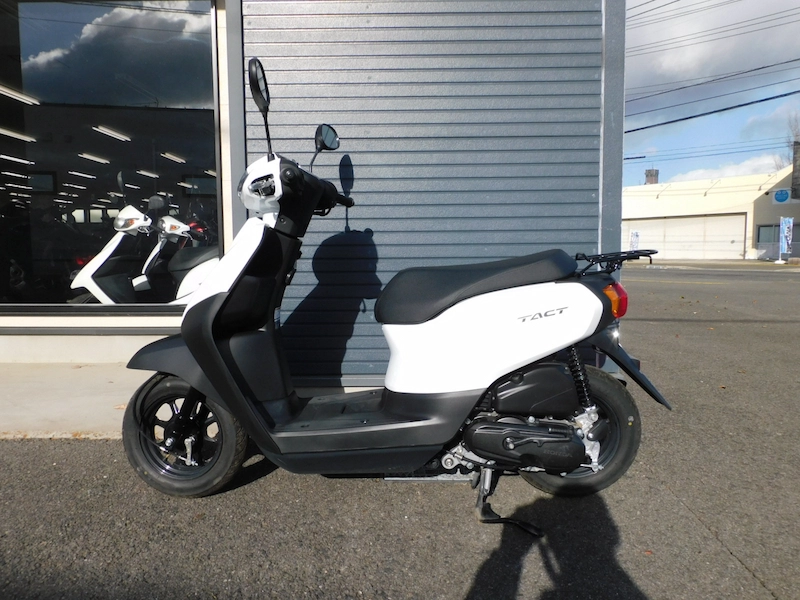 中古車 ホンダ タクト(TACT) ベーシック ホワイト ひだり側 2025年12月16日