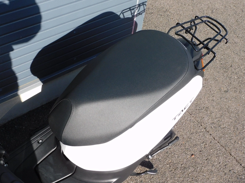 中古車 ホンダ タクト(TACT) ベーシック ホワイト シート 2025年12月16日