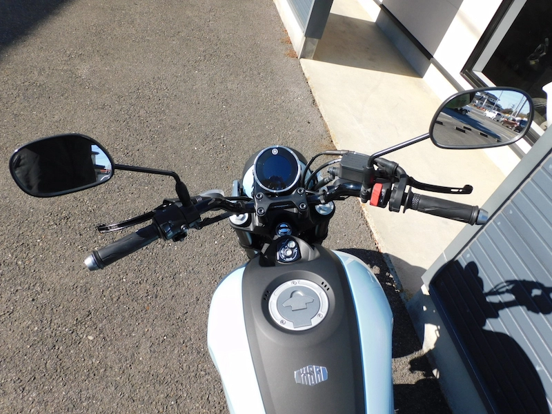 中古車 ヤマハ XSR125ABS ライトブルー ハンドル 2025年12月16日