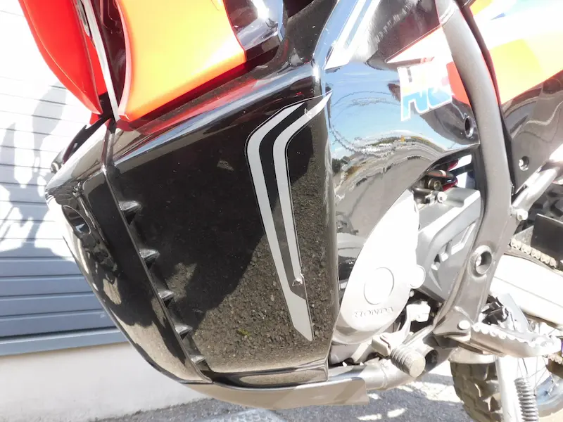 中古車 ホンダ CRF250ラリーABS レッド アンダーカバー左傷 2026年1月