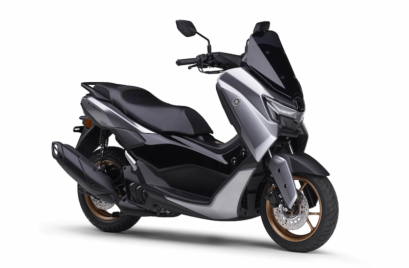 新商品情報 ヤマハ NMAX155 シルバー 2026年モデル