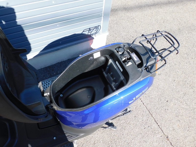 中古車 ヤマハ JOGDX (ジョグデラックス) ブルー シートボックス 2026年1月12日