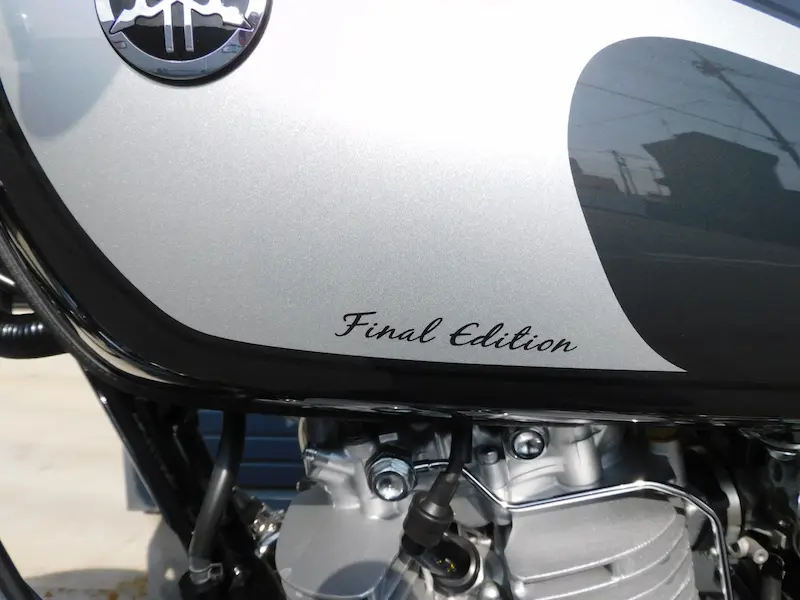 中古車 ヤマハ SR400 final Edition グレイ/ホワイト タンクロゴ 2026年2月17日