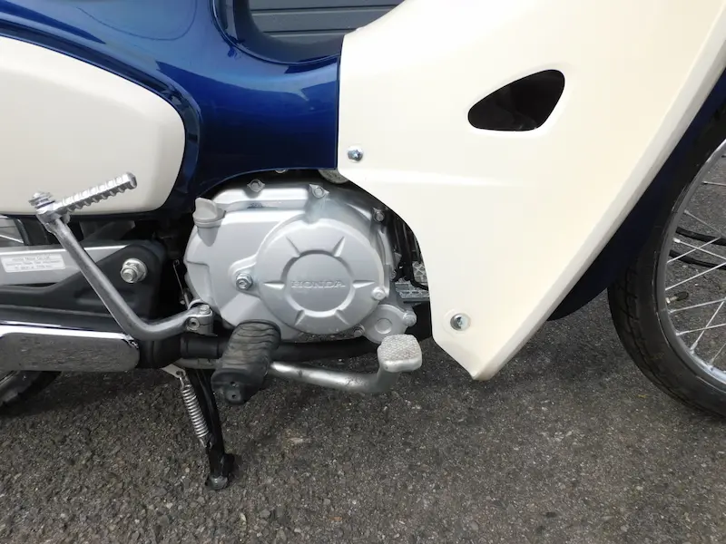中古車 ホンダ スーパーカブ50 ブルー エンジン右 2026年3月1日