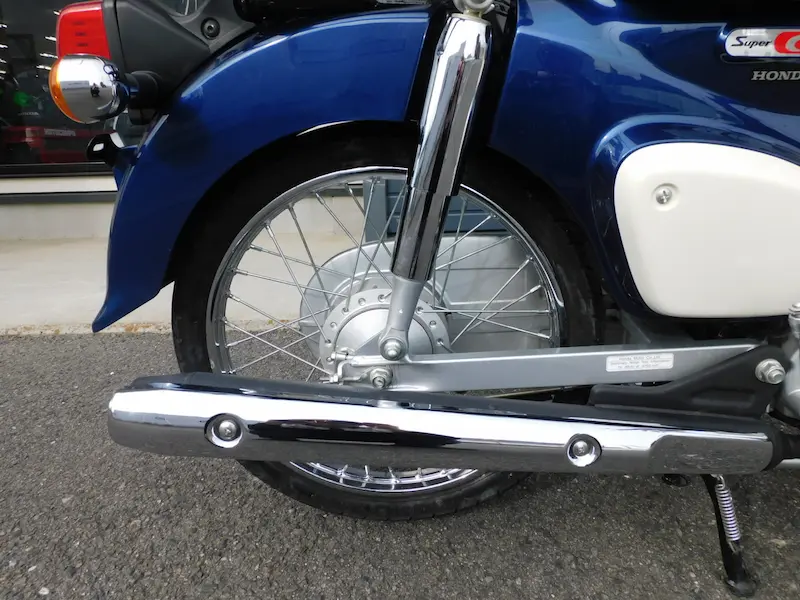 中古車 ホンダ スーパーカブ50 ブルー リアホイール右 2026年3月1日