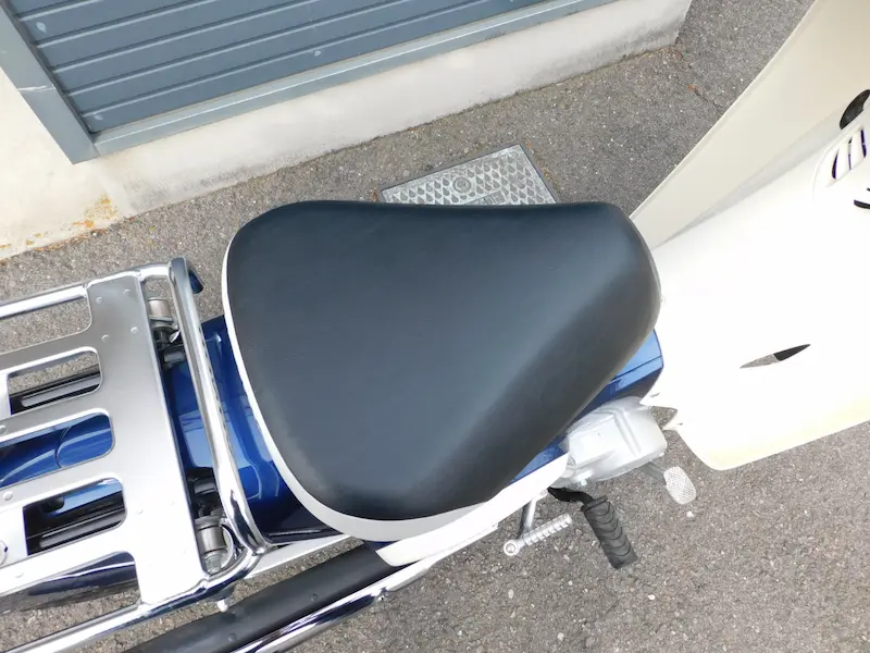 中古車 ホンダ スーパーカブ50 ブルー シート 2026年3月1日